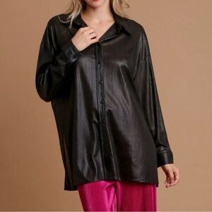 Umgee Silky Side Slit Button Up Long Sleeve Shirt Black Women’s Size Medium